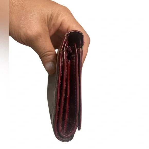 💜💚Cartier Burgundy Leather Wallet. - Picture 5 of 11